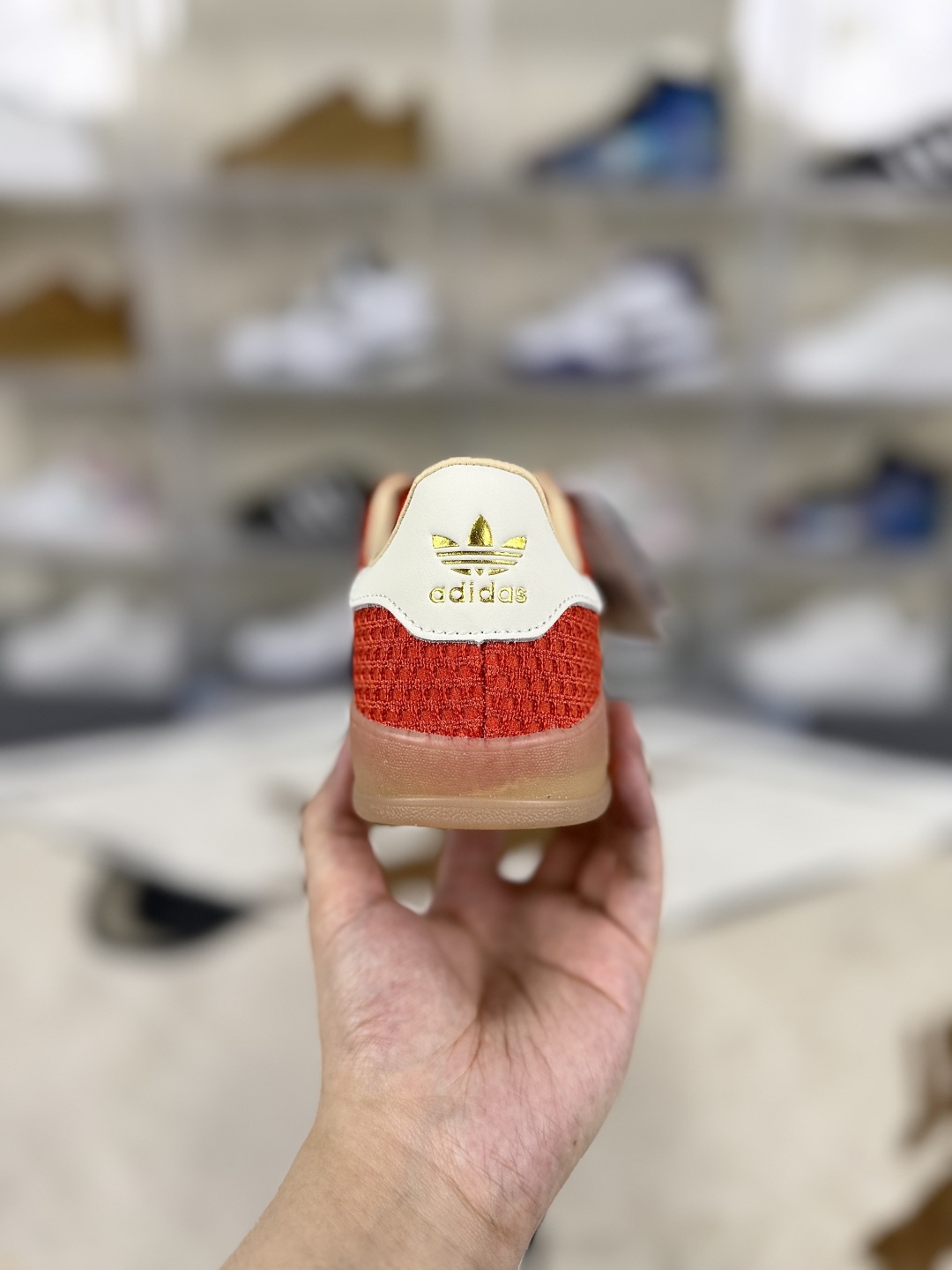 Adidas Originals Gazelle Indoor Low-Top Sneakers - Orange/White - Unisex 3 cmp i1747689499848 337 0 2