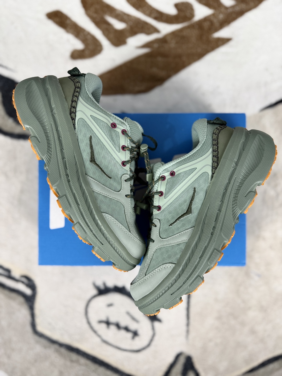 Hoka One One Bondi B3 LS Green Running Shoes Unisex Low-Top Sneakers 5 cmp i1747775534350 8716 0 6