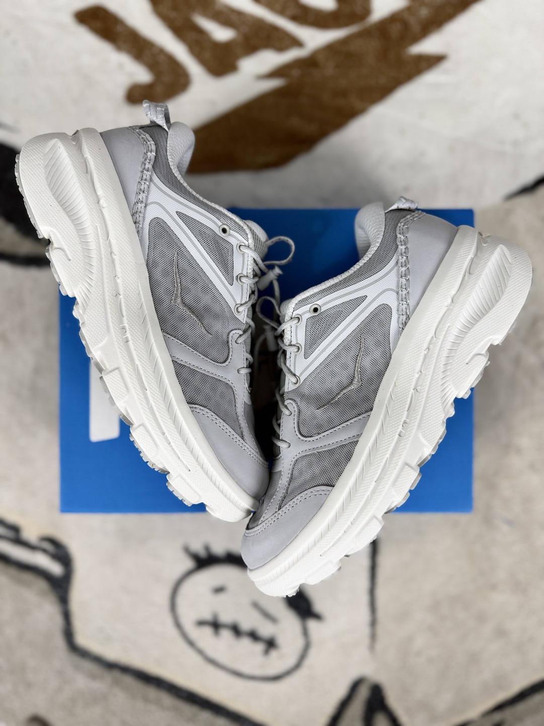 Hoka One One Bondi B3 LS Running Shoes - Comfortable, Durable, and Stylish 5 cmp i1747775567737 1019 0 6
