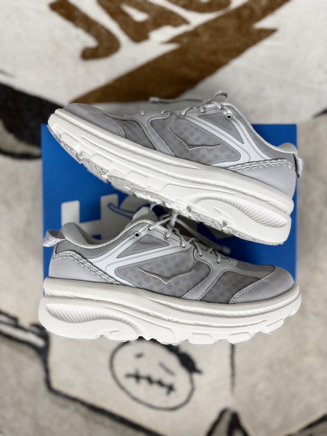 Hoka One One Bondi B3 LS Running Shoes - Comfortable, Durable, and Stylish 8 cmp i1747775569865 5870 0 7
