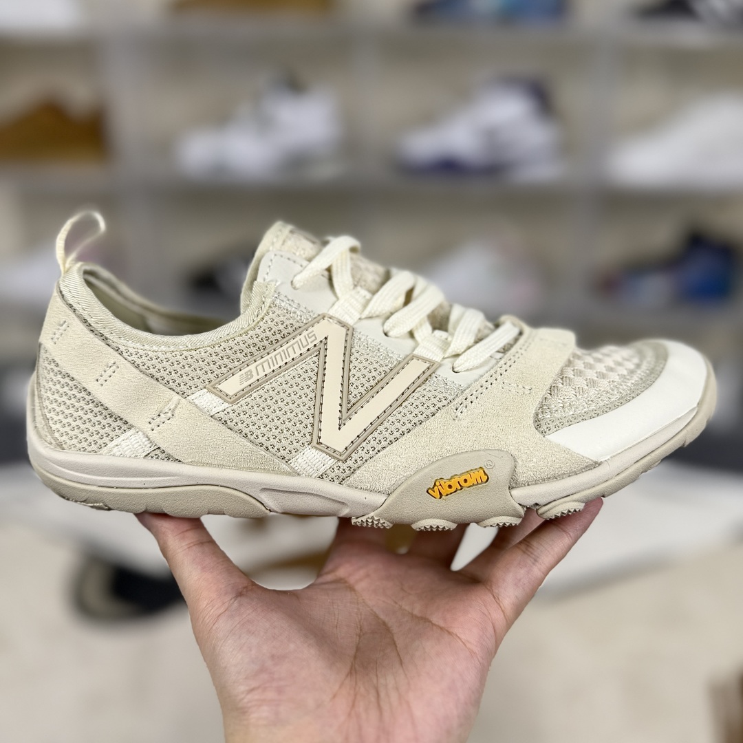 New Balance MT10O Beige Running Shoes - Comfortable, Durable, and Stylish 8 cmp i1747861353123 9360 0 5