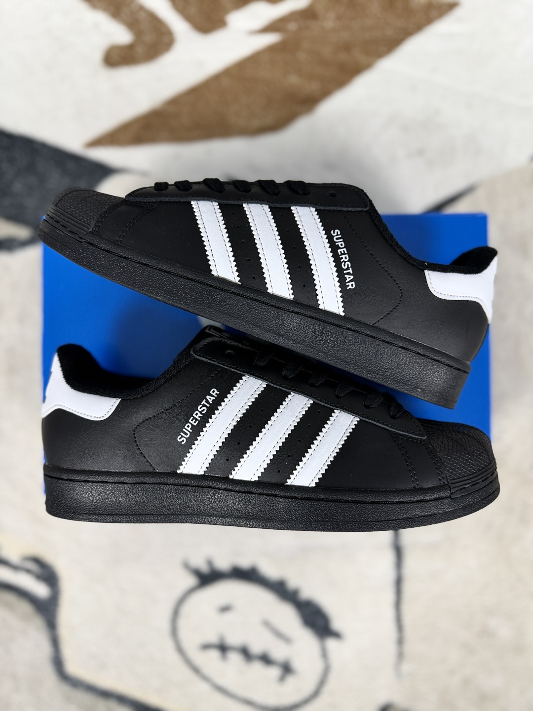 Adidas Originals Superstar: Iconic Comfort, Durable Design, and Timeless Style 8 cmp i1747861413727 7211 0 7