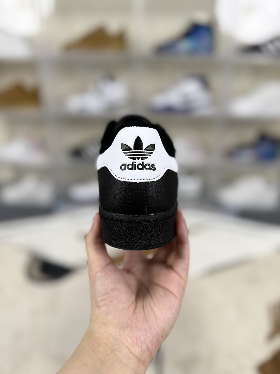 Adidas Originals Superstar: Iconic Comfort, Durable Design, and Timeless Style 3 cmp i1747861420358 7771 0 2