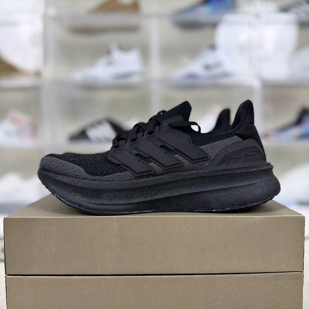 Y-3 x Adidas Ultraboost 5.0 Black Running Shoes - Men's Low Top Sneakers 10 cmp i1747861456172 346 0 8