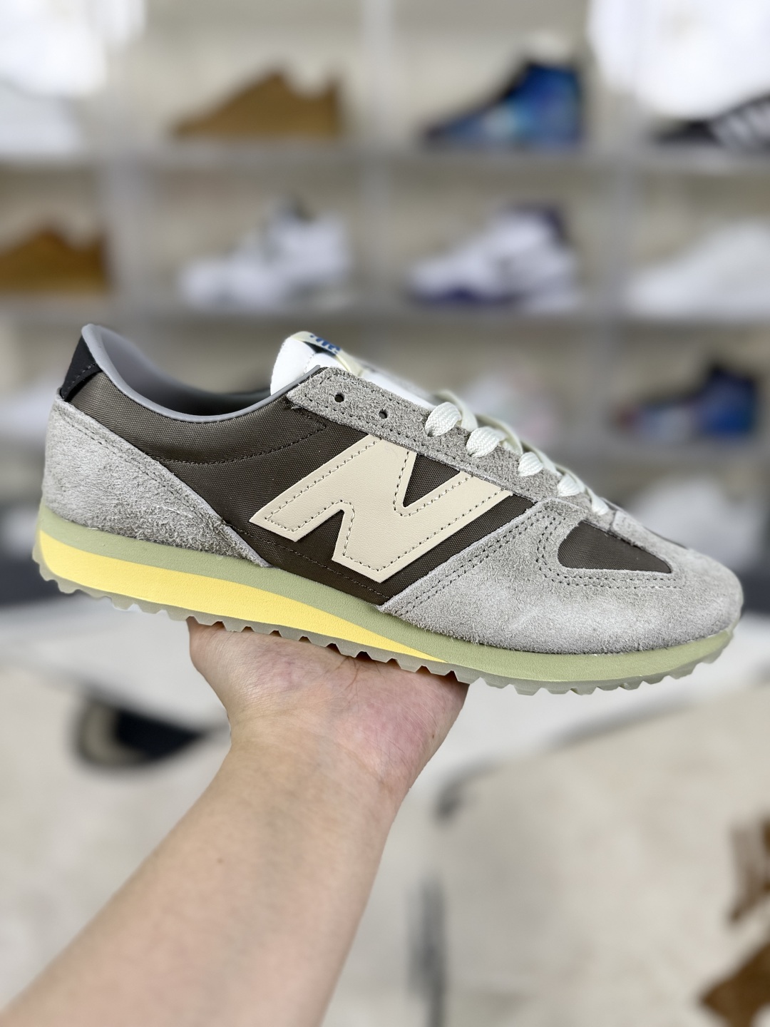 New Balance 471 Grey Brown Unisex Lifestyle Sneakers - Retro Comfort & Style 1 cmp i1747952212183 152 0 0