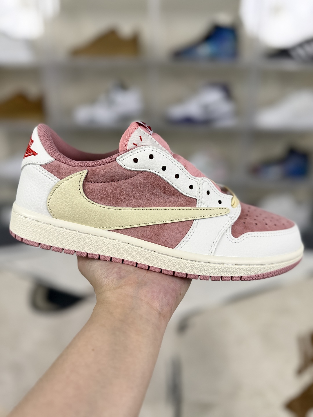 Travis Scott x Air Jordan 1 Low Pink,Retro Basketball Shoes Unisex DM7866-600 1 cmp i1747952346909 5902 0 0