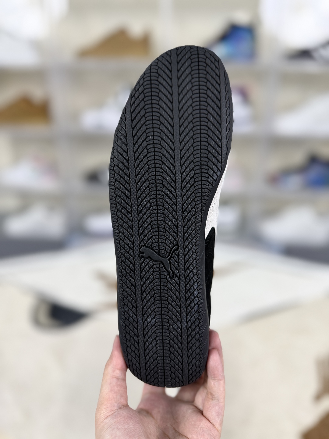 PUMA Speedcat OG Sneakers: Comfortable, Stylish, and Iconic Racing Shoes 6 cmp i1748036721721 1551 0 4