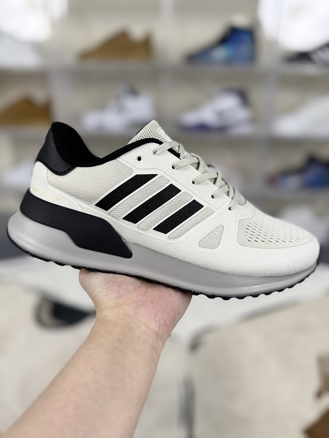 Adidas Tubular Shadow Sneakers - Cushioned, Comfortable, and Stylish Running Shoes 2 cmp i1748124883021 6875 0 0