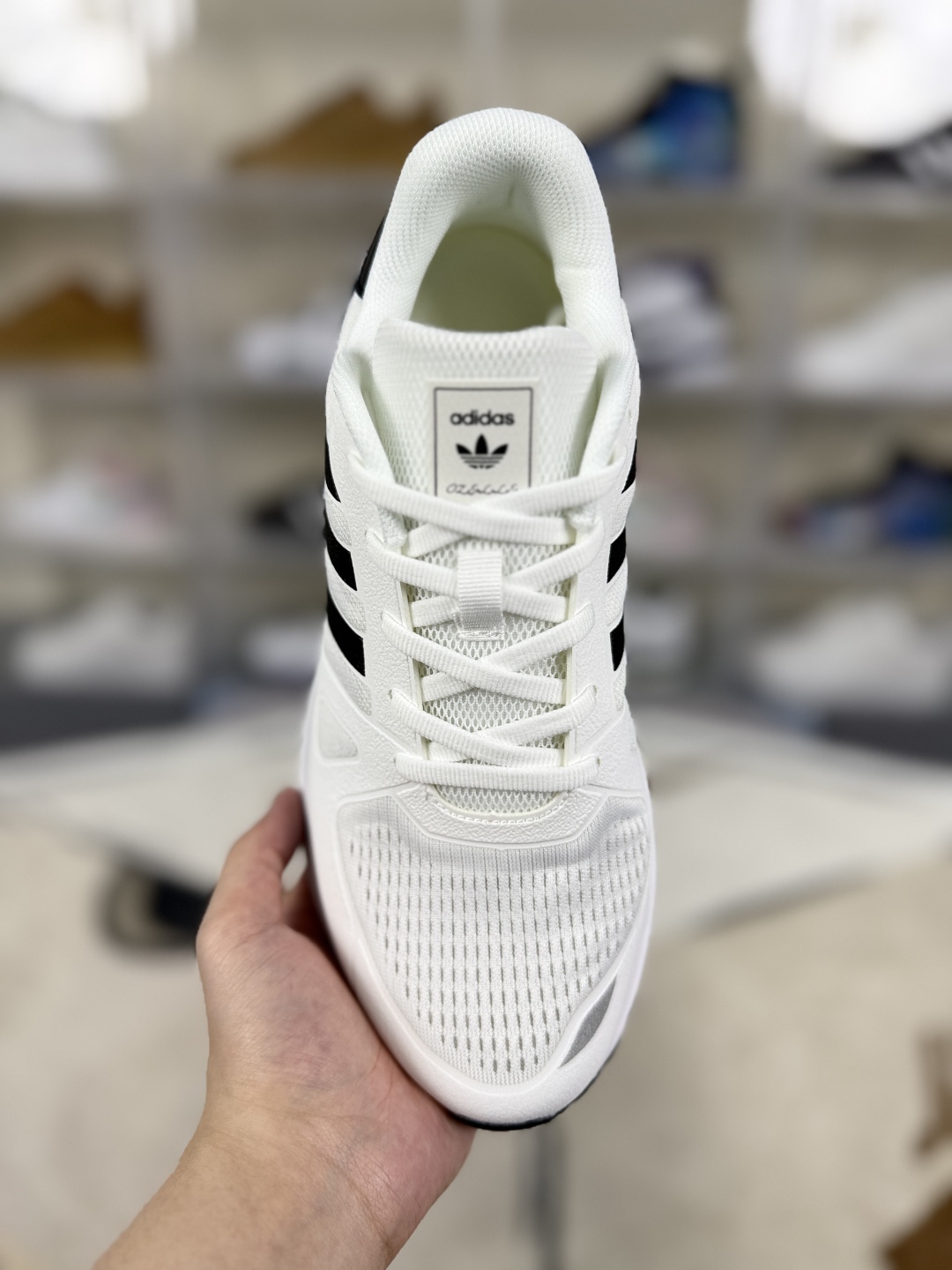 Adidas Tubular Shadow Running Shoes - Comfortable, Breathable, & Stylish 5 cmp i1748124920628 9540 0 3