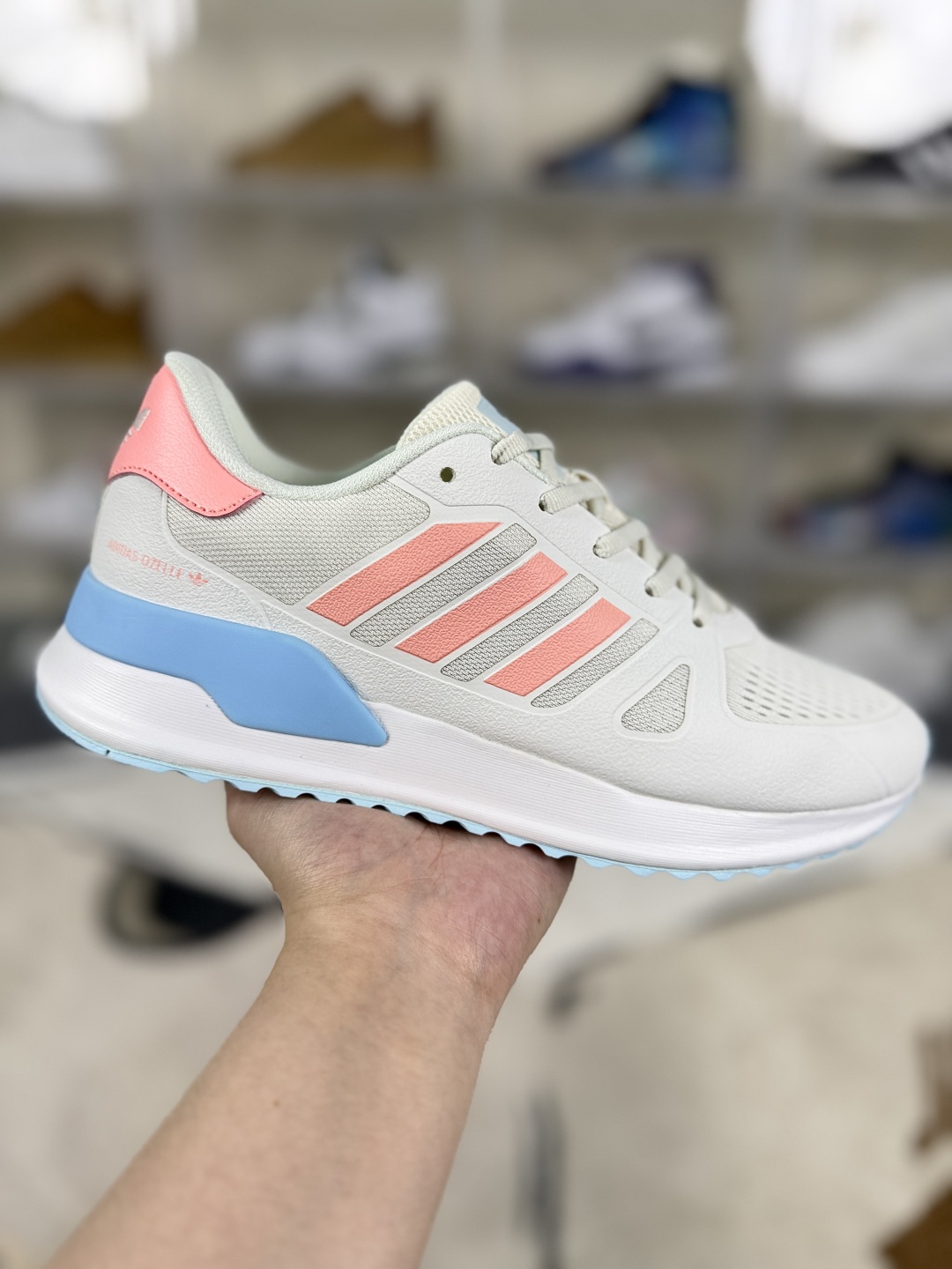 Adidas Tubular Shadow Women's Running Shoes - Comfort, Support, and Style 1 cmp i1748125017975 5330 0 0