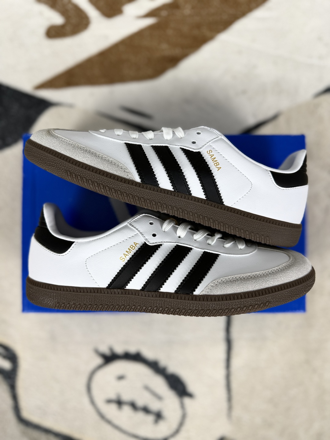 Adidas Originals Samba OG: Classic White & Black Leather Low-Top Sneakers 8 cmp i1748125209177 838 0 7
