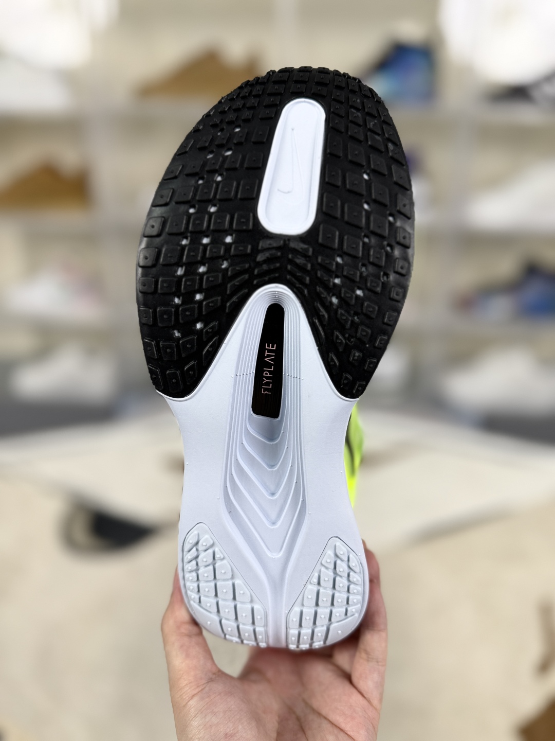 Nike Zoom Fly 6 Running Shoes - Lightweight, Responsive, and Durable 7 cmp i1748125262349 3766 0 4