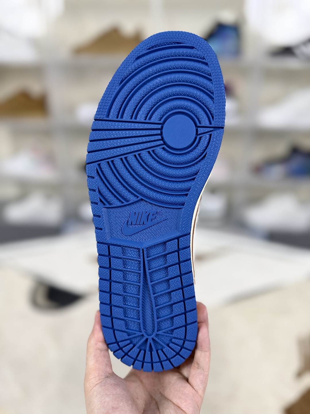 Travis Scott x Air Jordan 1 Low Basketball Shoes - Blue/White - Unisex 6 cmp i1748125336871 9148 0 4