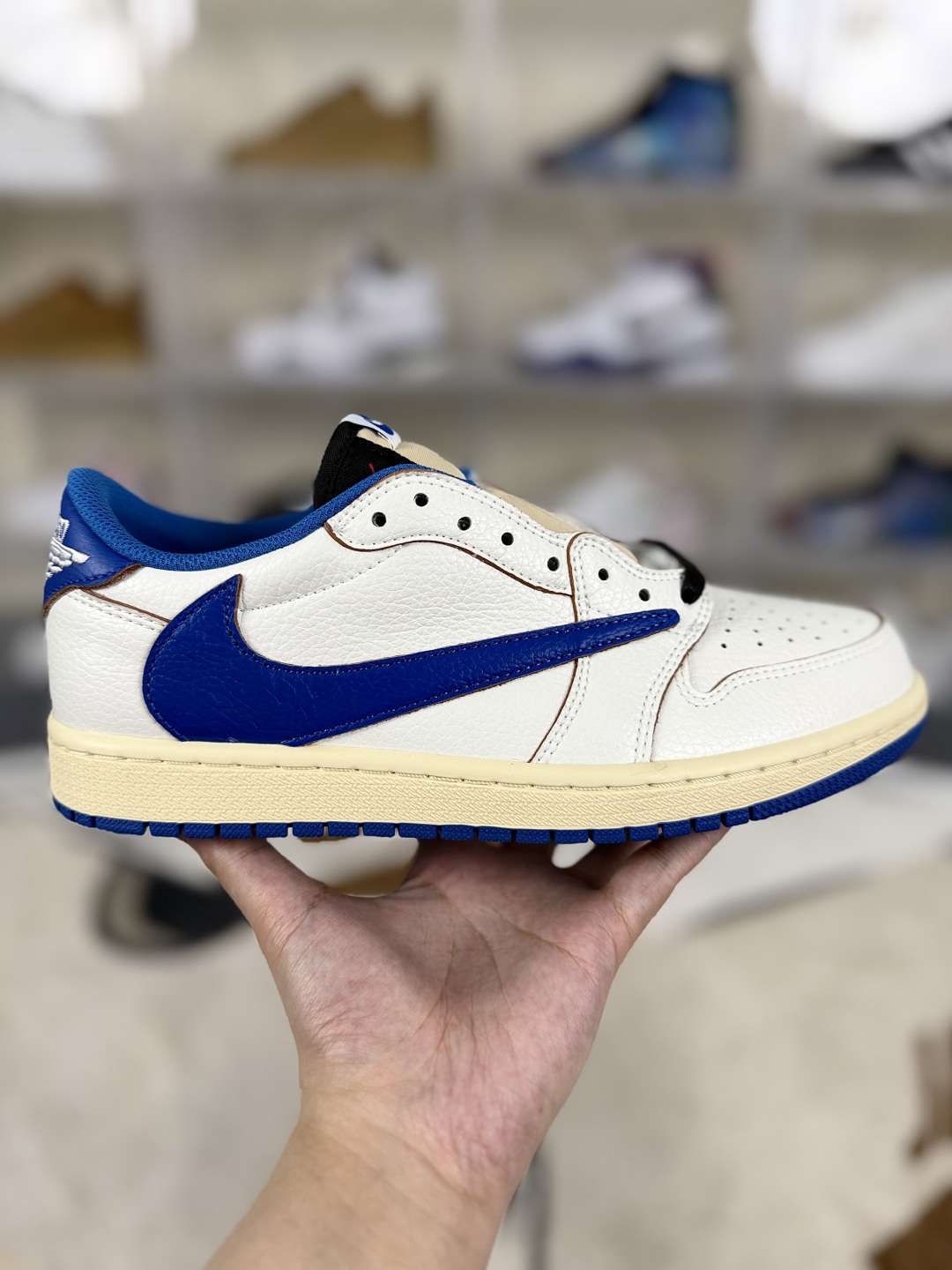 Travis Scott x Air Jordan 1 Low Basketball Shoes - Blue/White - Unisex 7 cmp i1748125336878 811 0 5