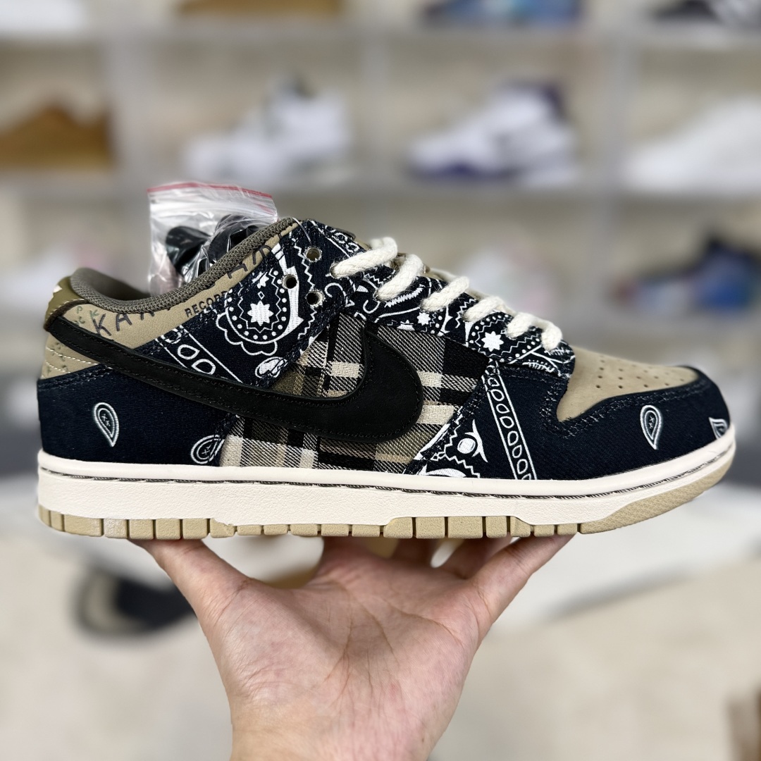 Travis Scott x Nike Dunk SB Jackboys Sneakers - Bandana Print Low Top 8 cmp i1748209839190 7268 0 5