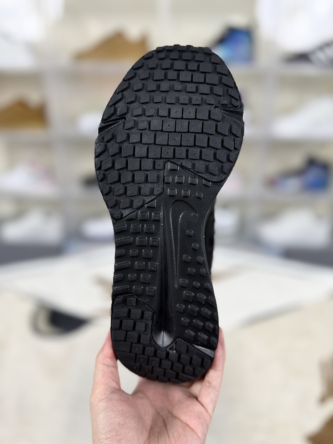 Nike Run Swift 3 PRO Black Running Shoes - Breathable & Shock-Absorbing 7 cmp i1748379878303 8865 0 4