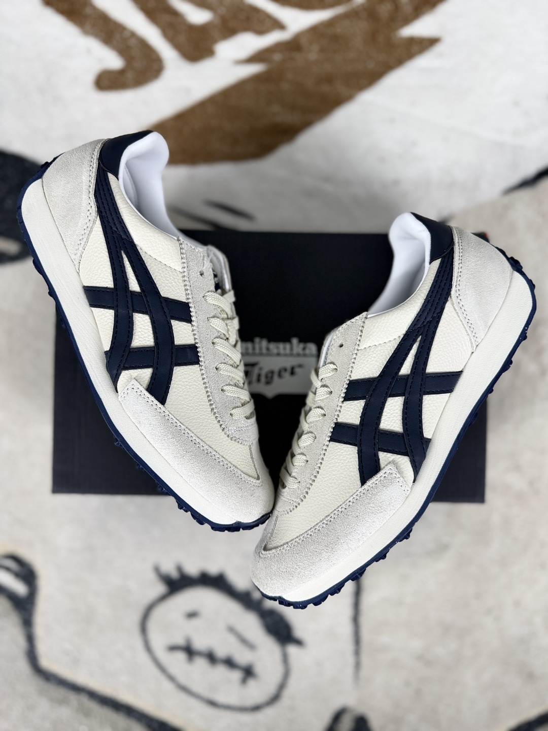 Onitsuka Tiger EDR 78 Retro Sneakers - Lightweight & Comfortable for Everyday Wear 5 cmp i1748380019371 7331 0 6