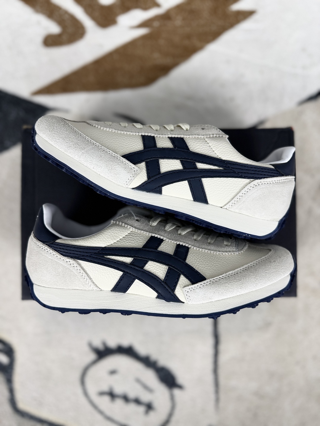 Onitsuka Tiger EDR 78 Retro Sneakers - Lightweight & Comfortable for Everyday Wear 8 cmp i1748380022873 5543 0 7
