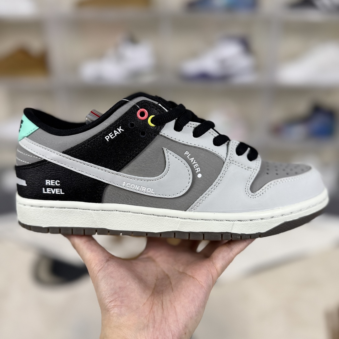 Nike Dunk SB Pro ISO 'Camcorder' Skateboarding Shoes - Black/Grey/White 8 cmp i1748380043578 6973 0 5