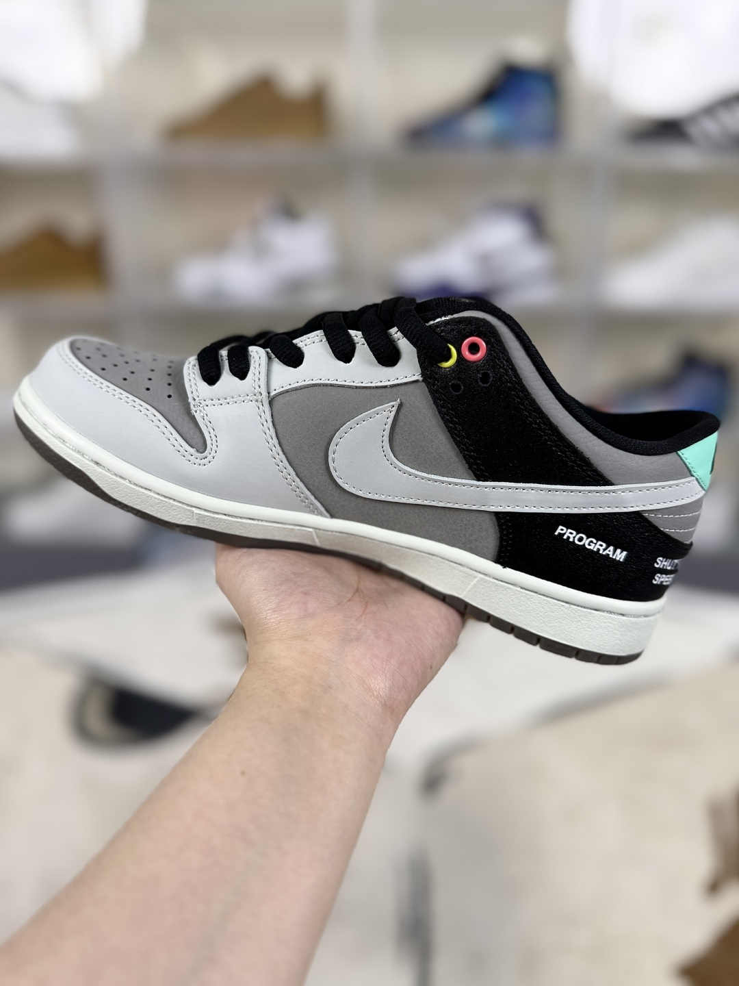 Nike Dunk SB Pro ISO 'Camcorder' Skateboarding Shoes - Black/Grey/White 3 cmp i1748380043584 9514 0 1