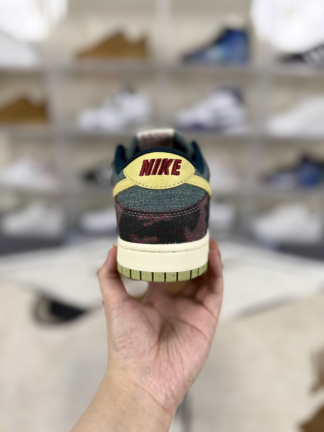 Nike Dunk SP Community Garden Lemon Wash Low Top Sneakers - Unisex Style 4 cmp i1748468274431 1889 0 2
