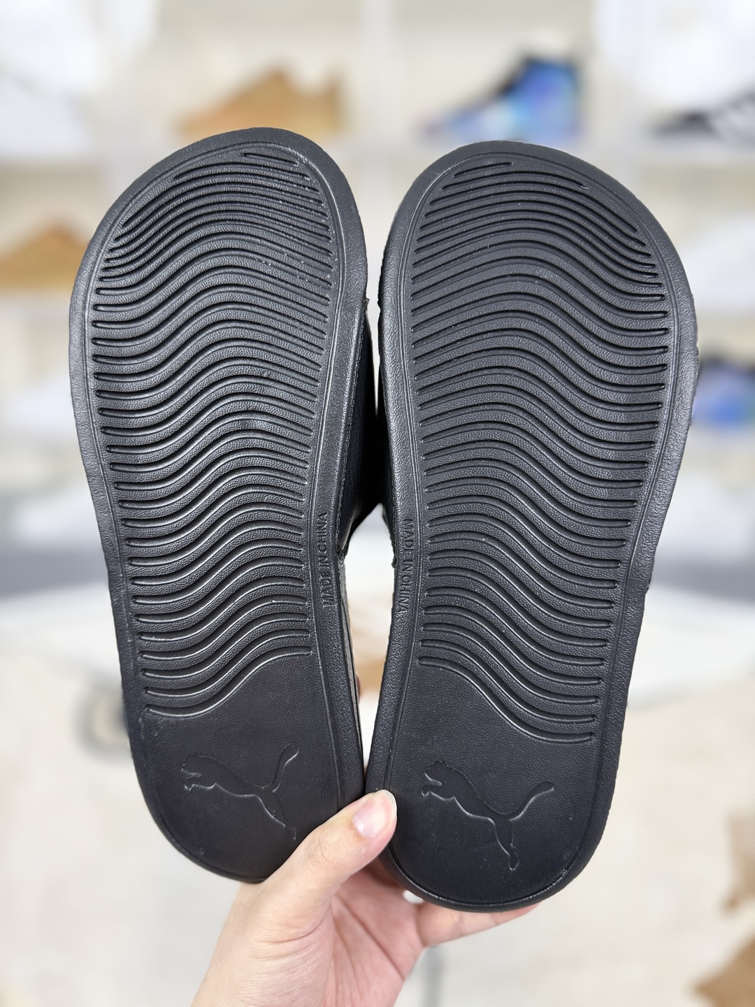 PUMA Popcat 20 Split Slide Sandals - Comfortable and Stylish for Everyday Wear 7 cmp i1748550977099 8912 0 3