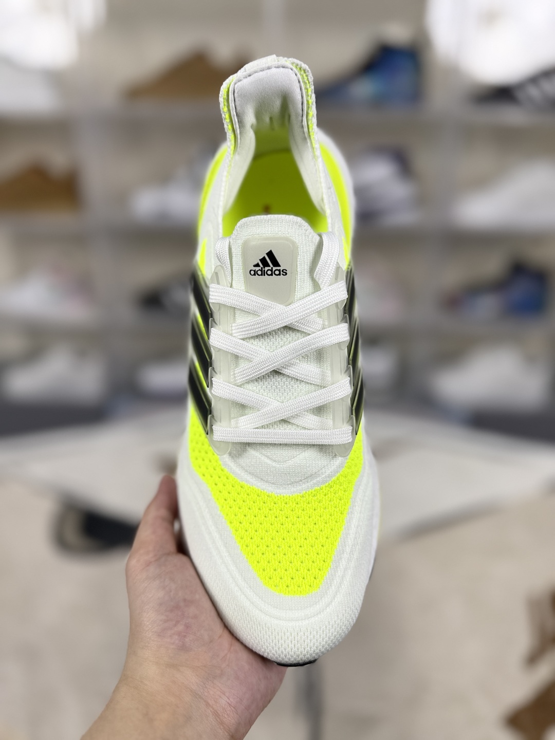 Adidas Ultraboost 21: Comfort, Style & Performance Running Shoes 5 cmp i1748551198239 422 0 3