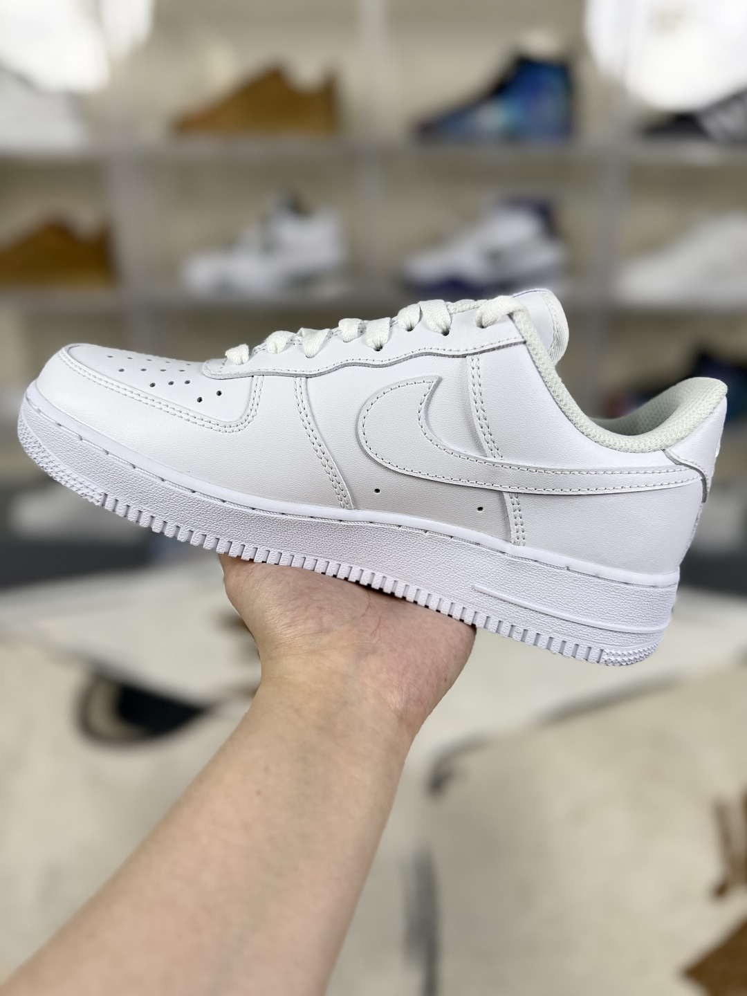 Nike Air Force 1 Low '07: Iconic Style, All-Day Comfort - White Sneakers 3 cmp i1748702227259 2849 0 1
