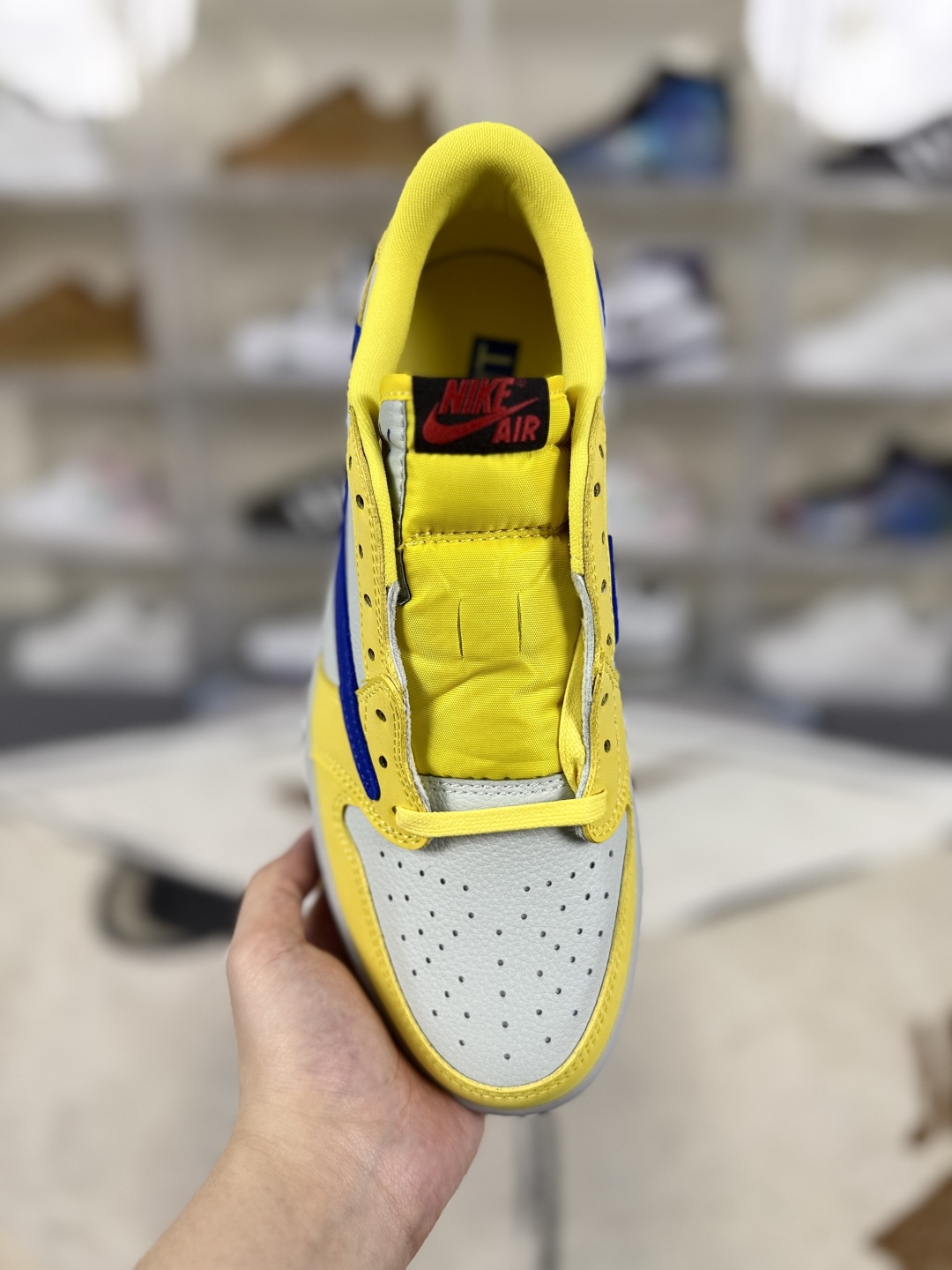 Travis Scott x Jordan Air Jordan 1 Low OG Canary Yellow Sneakers 5 cmp i1748702462601 8225 0 3