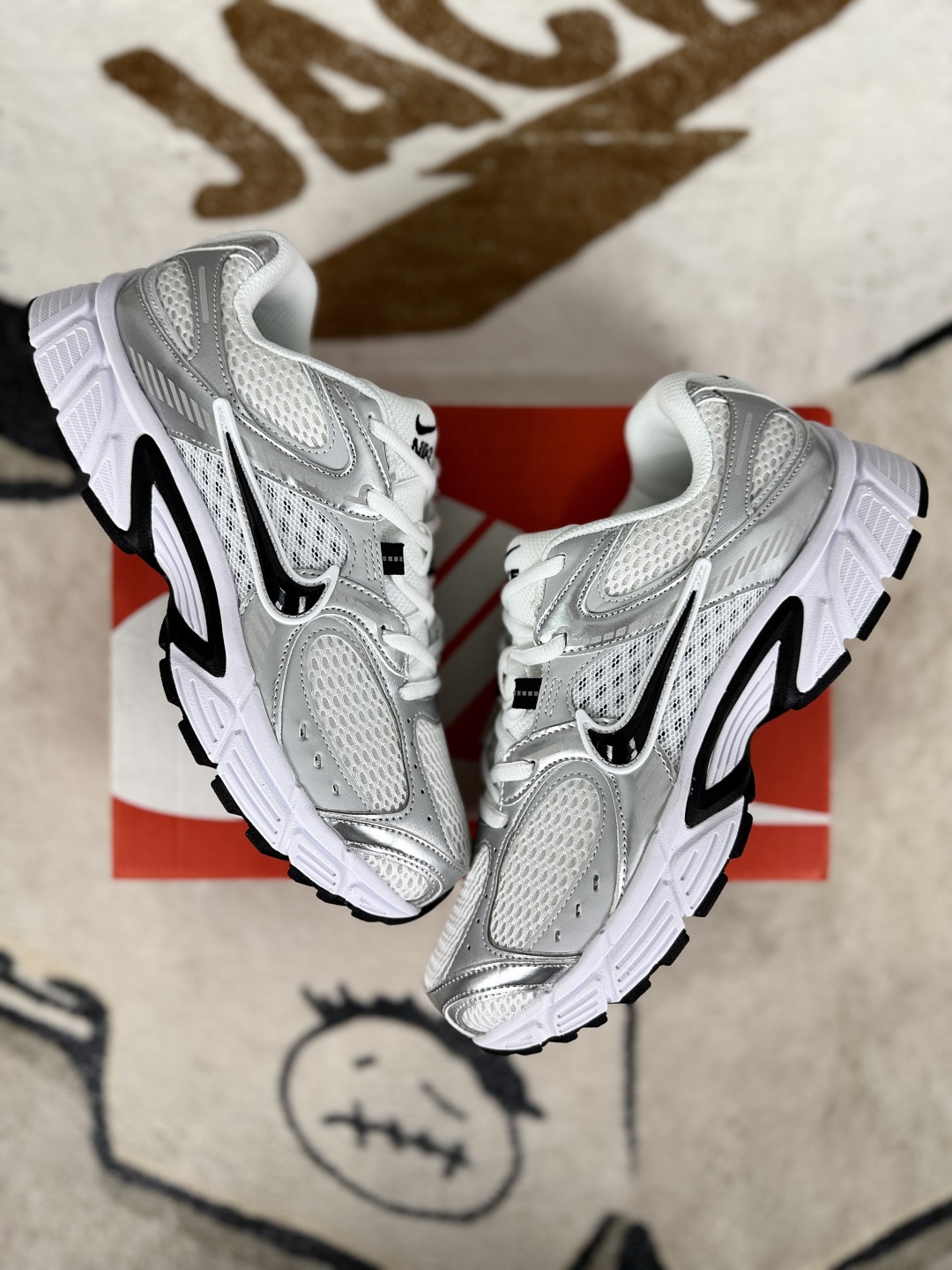 Nike V5 RNR Running Shoes - Lightweight, Breathable, and Stylish for Men & Women 5 cmp i1748986028712 9823 0 6