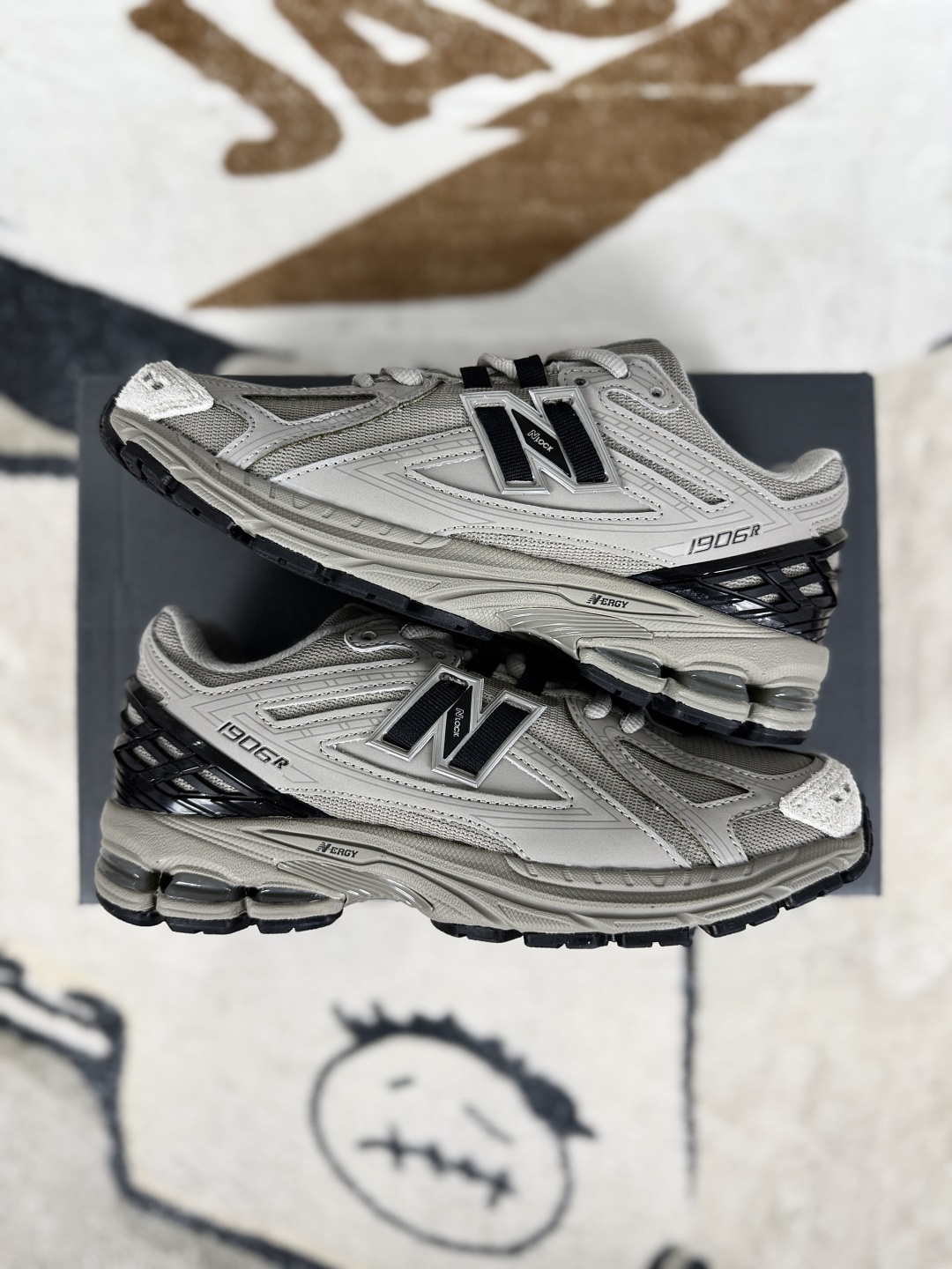 New Balance 1906R Running Shoes - Gray/Brown, Unisex, Comfortable and Durable 9 cmp i1749075636186 2249 0 7