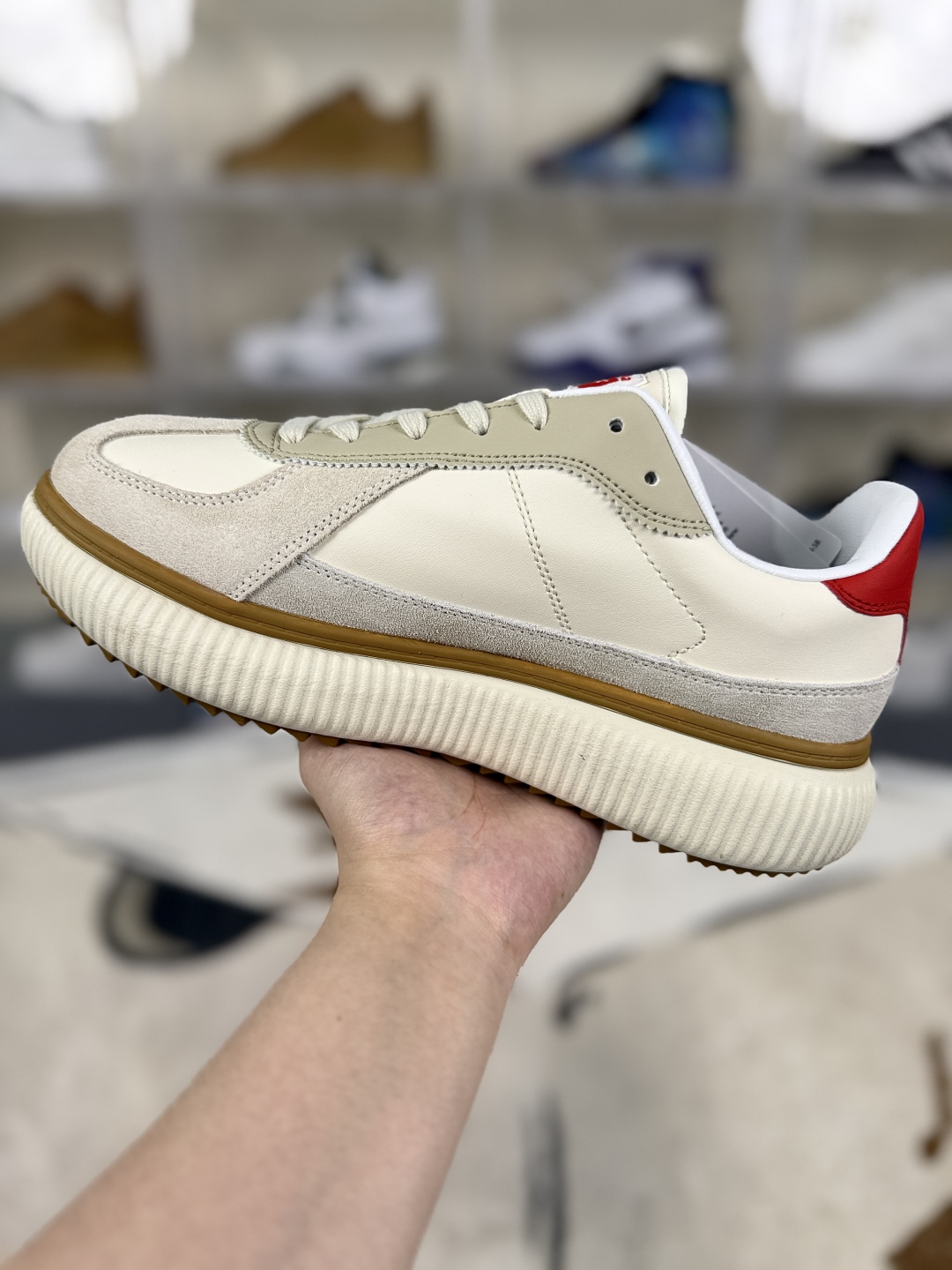 Onitsuka Tiger Delecity Cream/Red Casual Shoes - Comfortable & Stylish 3 cmp i1749296543914 6479 0 1