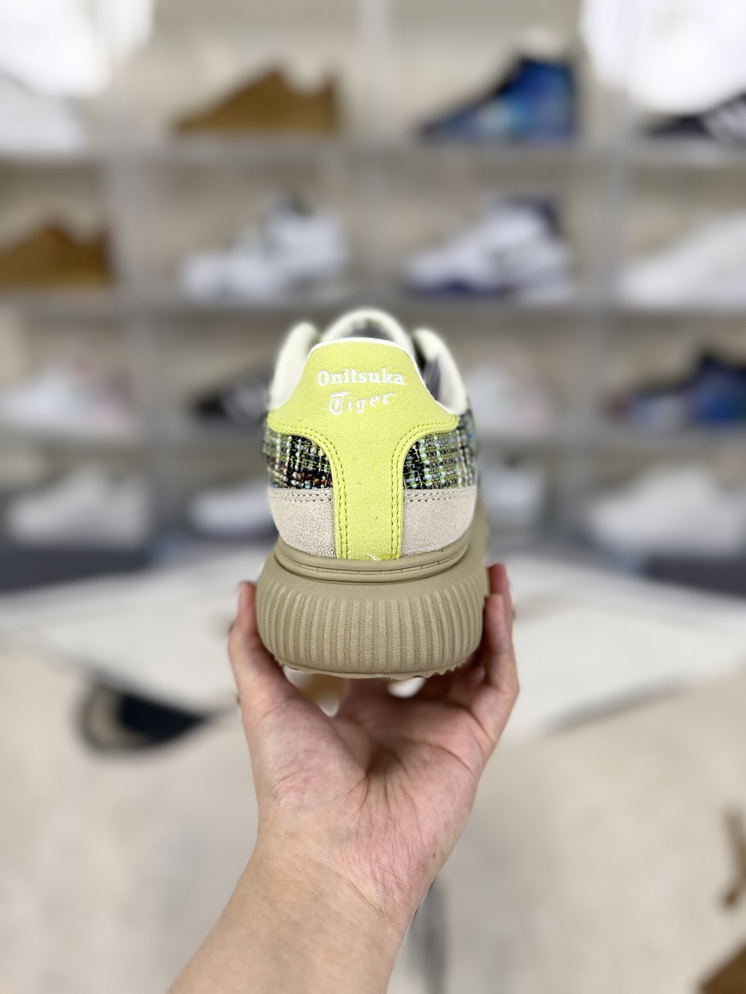 Onitsuka Tiger Delecity Green Plaid Sneakers, Low Top Casual Shoes 4 cmp i1749296588521 7161 0 2