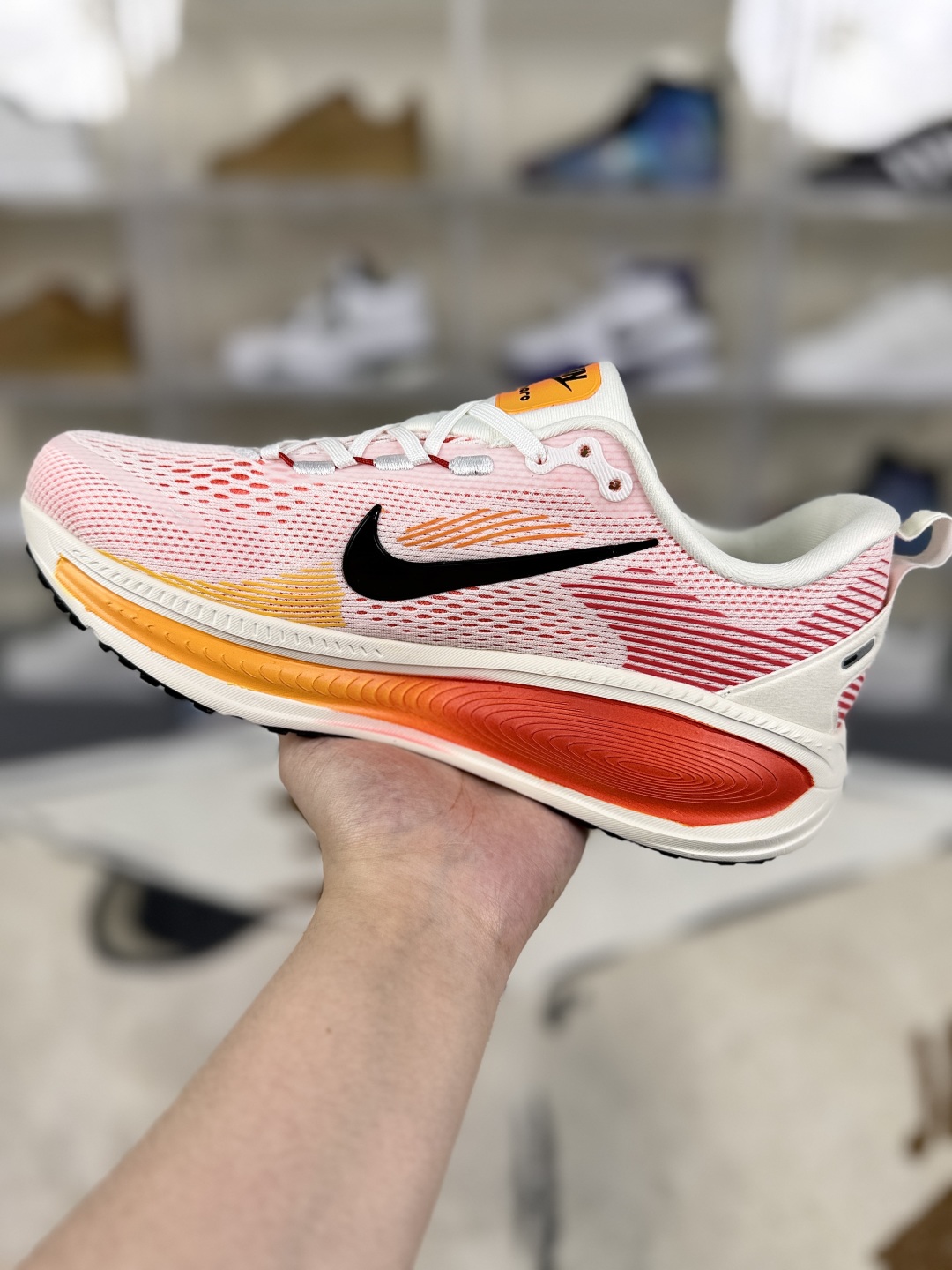 Nike Vomero 18 Running Shoes - Comfortable, Durable, and Stylish Sneakers 3 cmp i1749334591723 8704 0 1
