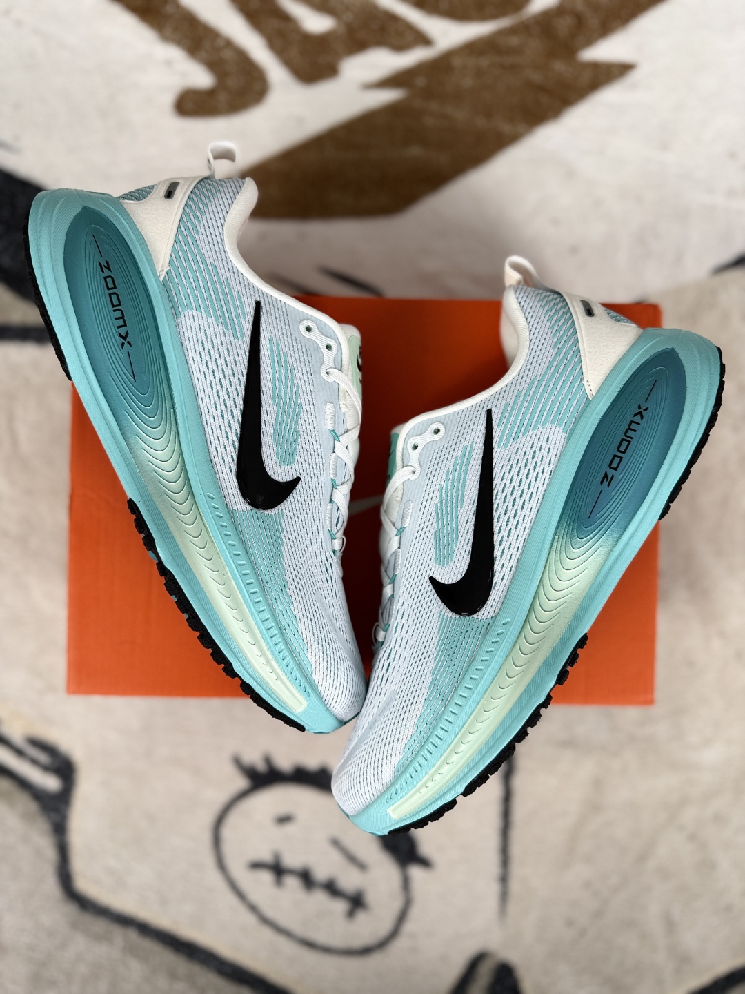 Nike Vomero 18 Running Shoes - Comfortable, Durable, and Stylish 6 cmp i1749334642989 7794 0 6