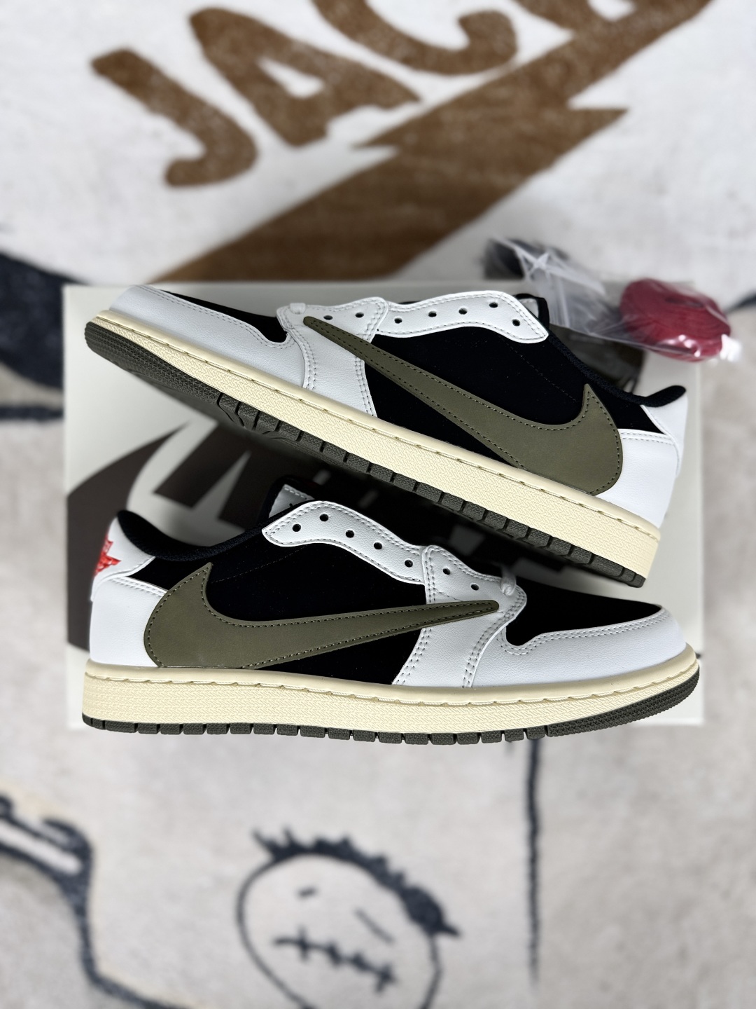 Travis Scott x Air Jordan 1 Low Olive: Iconic Collab, Retro Style, and Comfort 9 cmp i1749334717869 5848 0 7