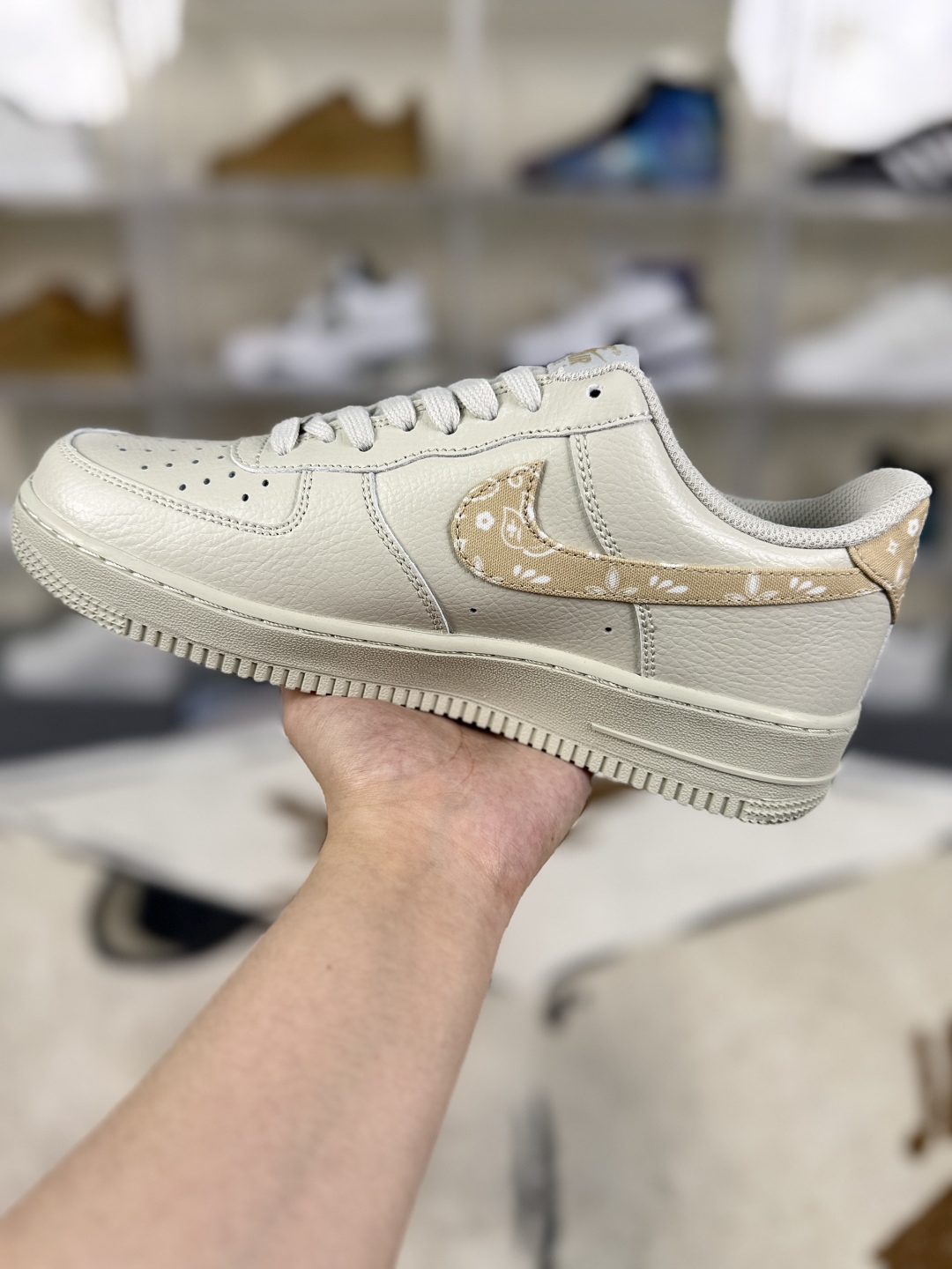 Nike Air Force 1 Low Beige Paisley - Comfortable & Stylish Sneakers (IH2051-072) 2 cmp i1749334747753 1075 0 1