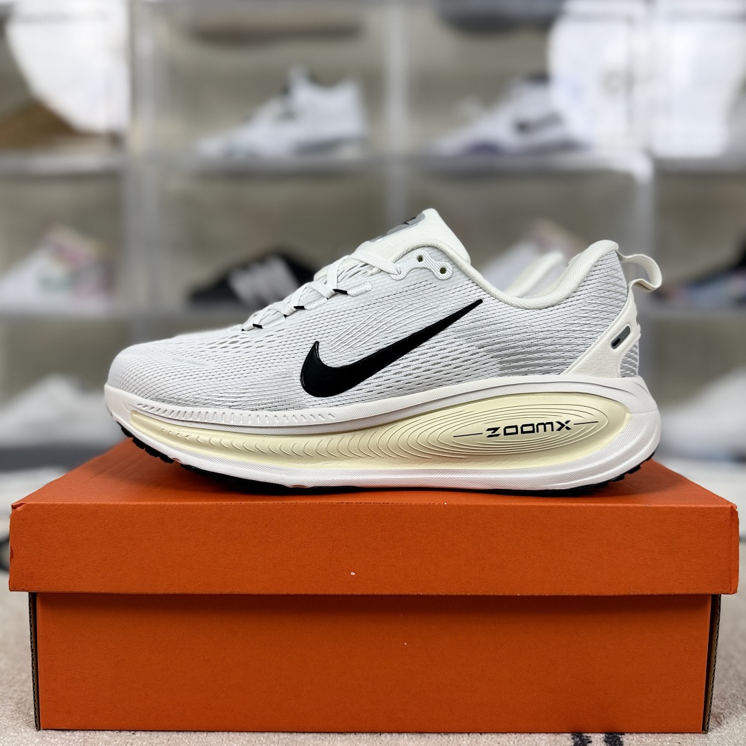 Nike Vomero 18: Comfortable, Versatile, and Durable Low-Top Running Shoes 10 cmp i1749670072867 9995 0 8