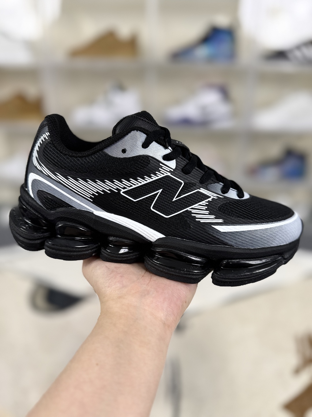 New Balance 2000 Black/White Running Shoes - Comfortable and Stylish 1 cmp i1750195310524 4440 0 0