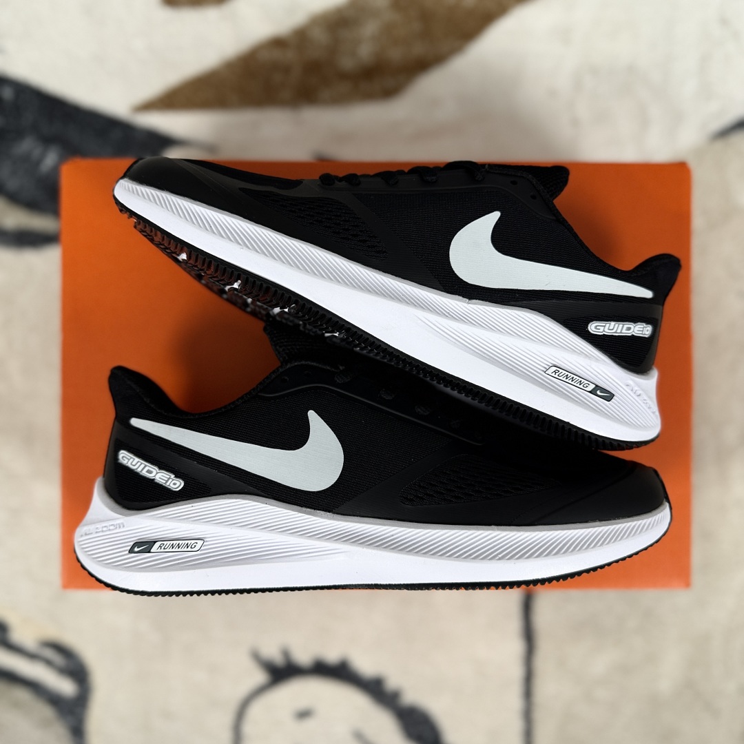 Nike Zoom Winflo 7X Running Shoes - Black and White - Comfort and Performance 9 cmp i1750275389749 9157 0 7