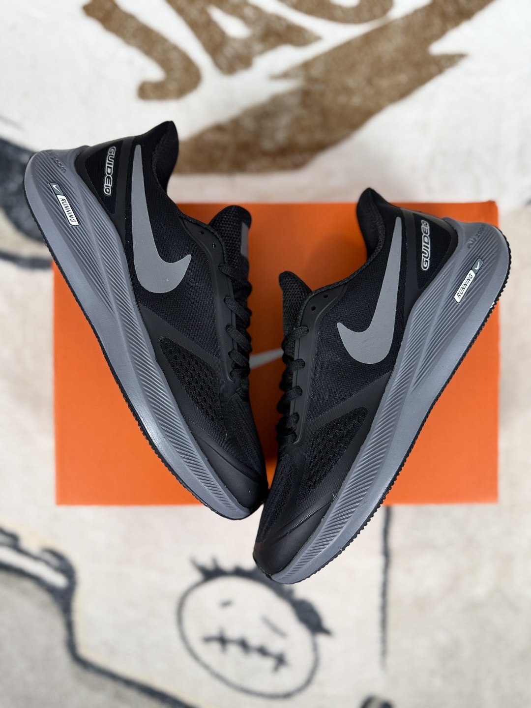 Nike Guide 10 Running Shoes - Black and Gray, Comfortable and Durable 5 cmp i1750275438203 1874 0 6