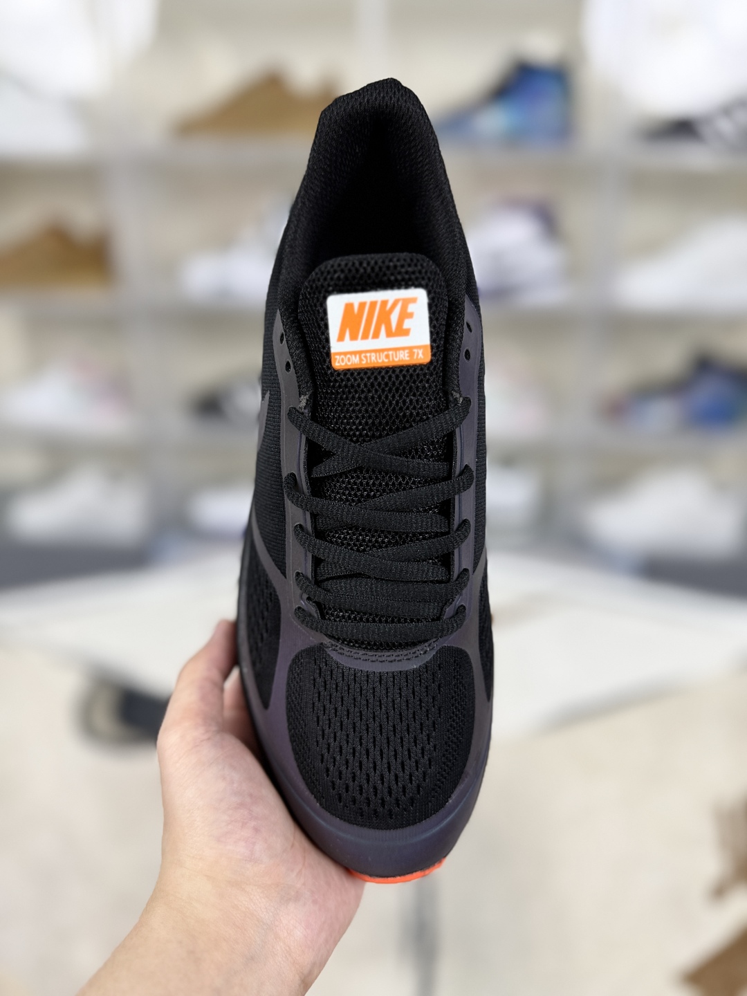 Nike Zoom Winflo 7X Running Shoes: Comfort, Cushioning and Performance 4 cmp i1750275479378 5153 0 3