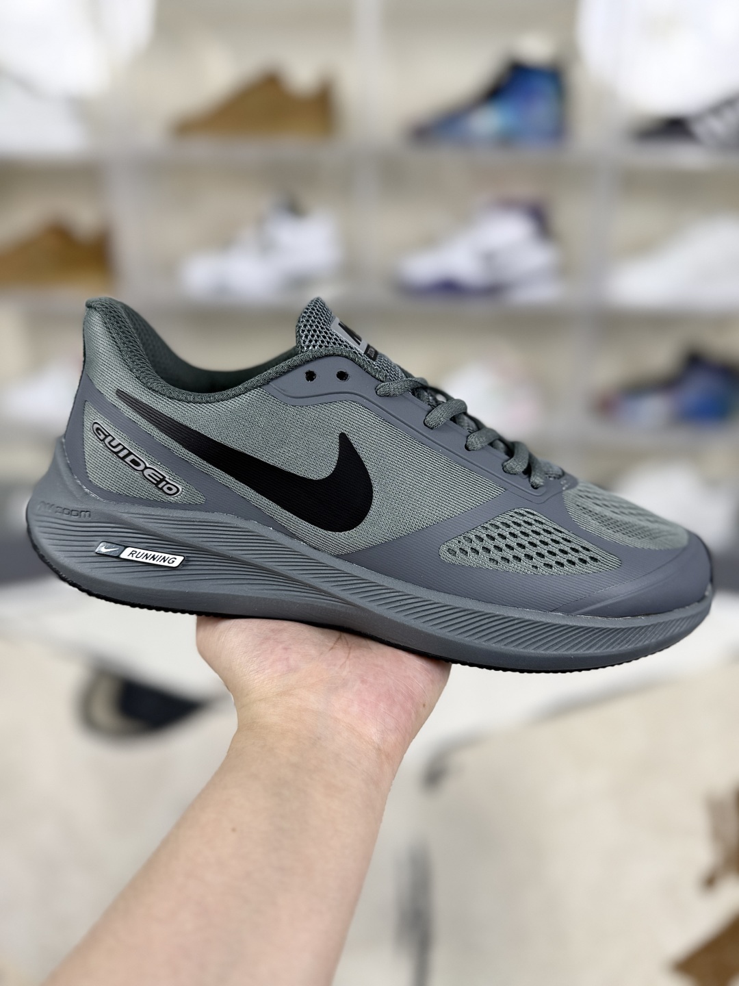 Nike Zoom Winflo 7X Running Shoes - Gray, Comfortable, Low-Top, Casual Sneakers 1 cmp i1750275586002 3758 0 0