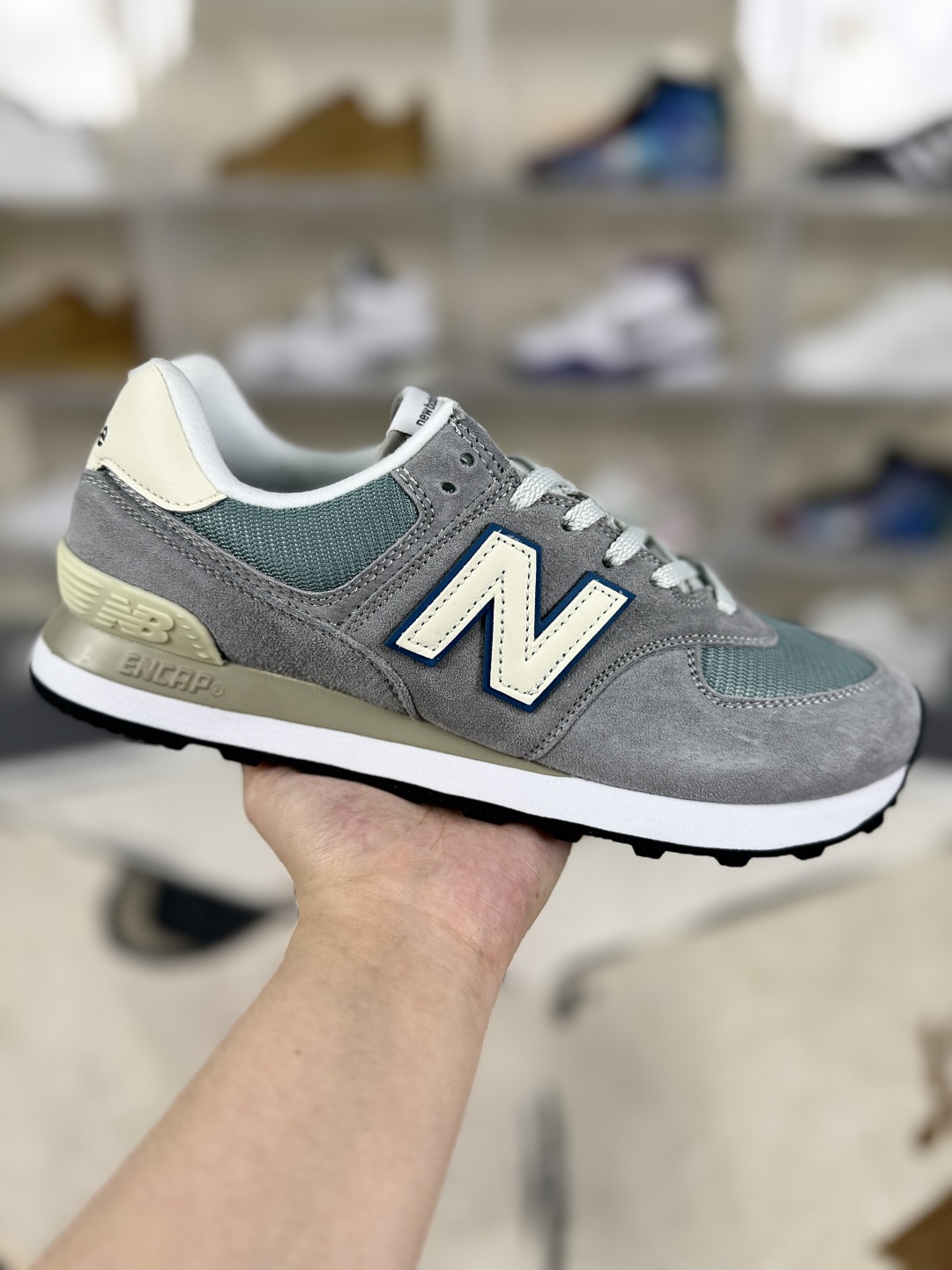 New Balance 574 Classic Running Shoes: Retro Style, All-Day Comfort 2 cmp i1750360900109 536 0 0