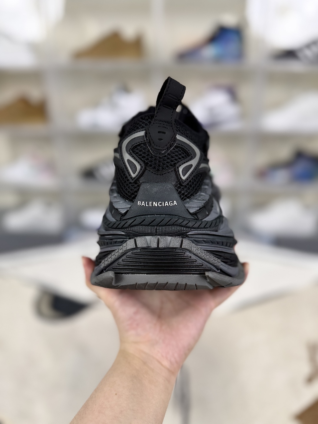 Balenciaga Platform Reduced Sneakers - Round Toe Chunky Sole Dad Shoes 3 cmp i1750360957767 2632 0 2
