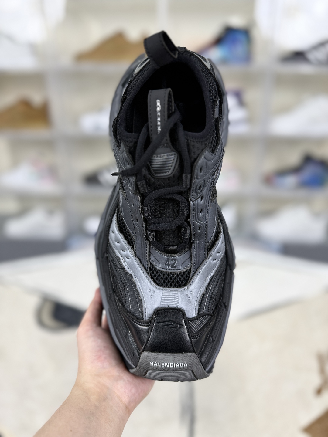 Balenciaga Platform Reduced Sneakers - Round Toe Chunky Sole Dad Shoes 4 cmp i1750360957770 3537 0 3