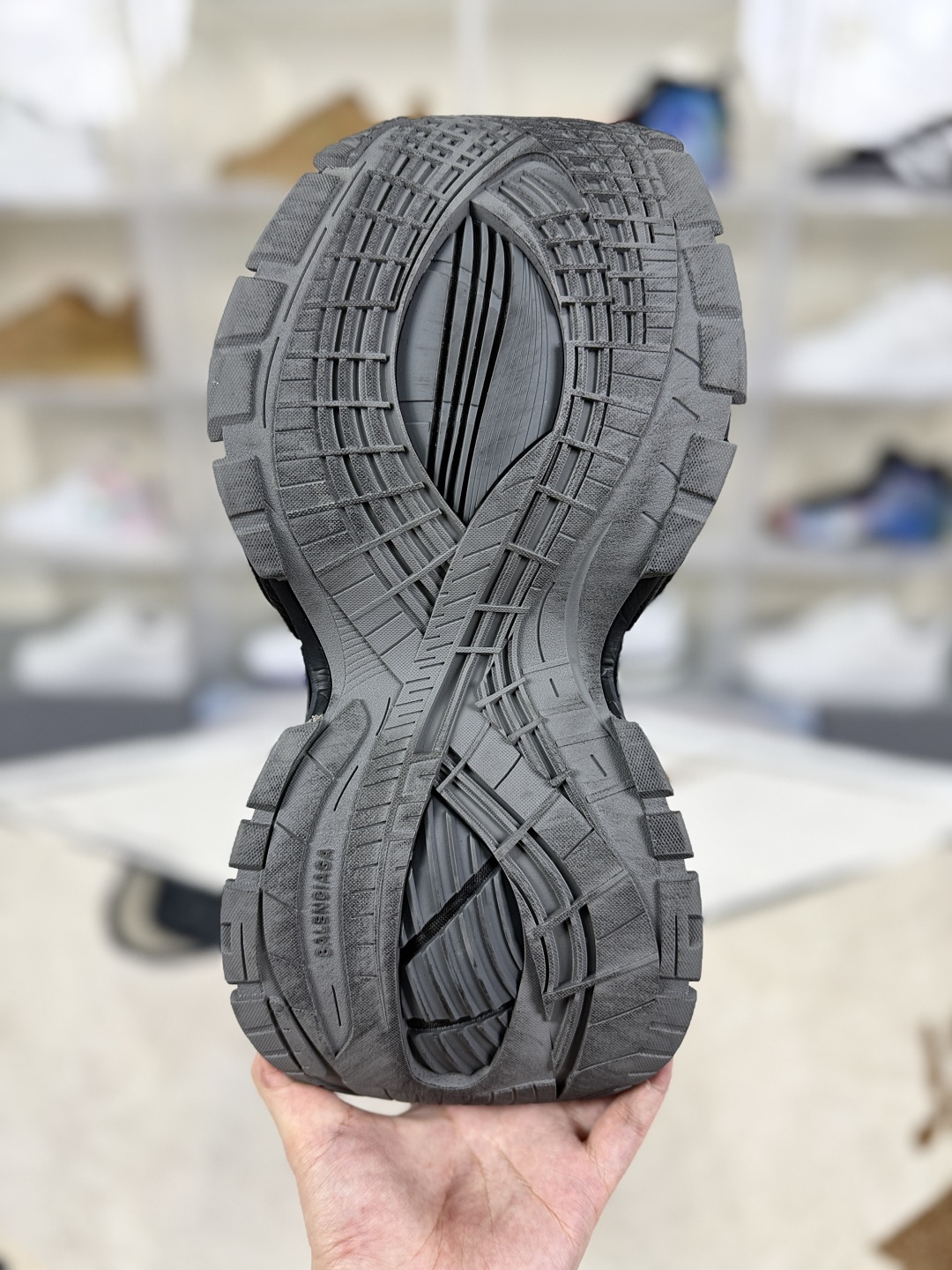 Balenciaga Platform Reduced Sneakers - Round Toe Chunky Sole Dad Shoes 6 cmp i1750360957770 5469 0 4