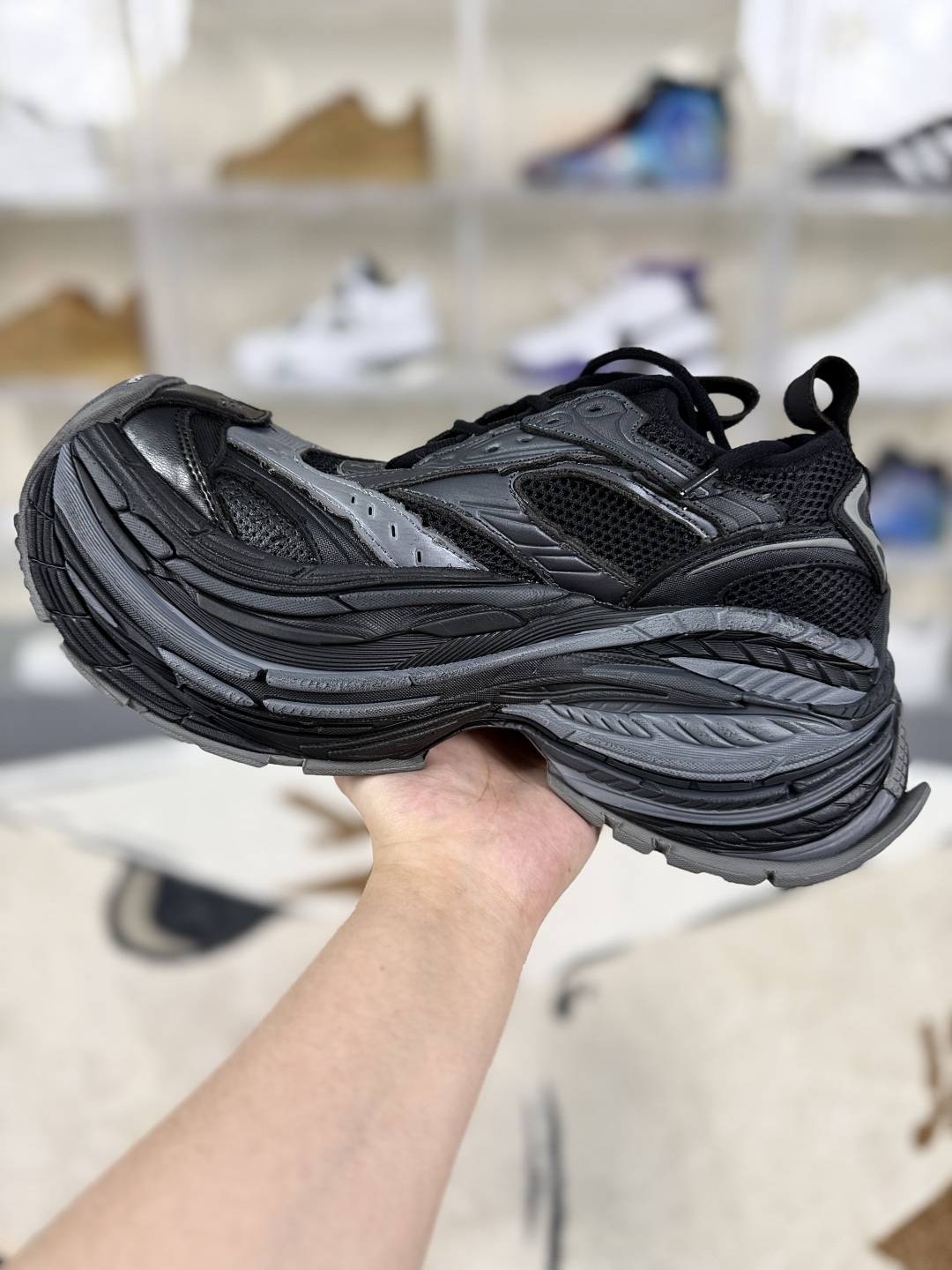 Balenciaga Platform Reduced Sneakers - Round Toe Chunky Sole Dad Shoes 2 cmp i1750360957773 918 0 1