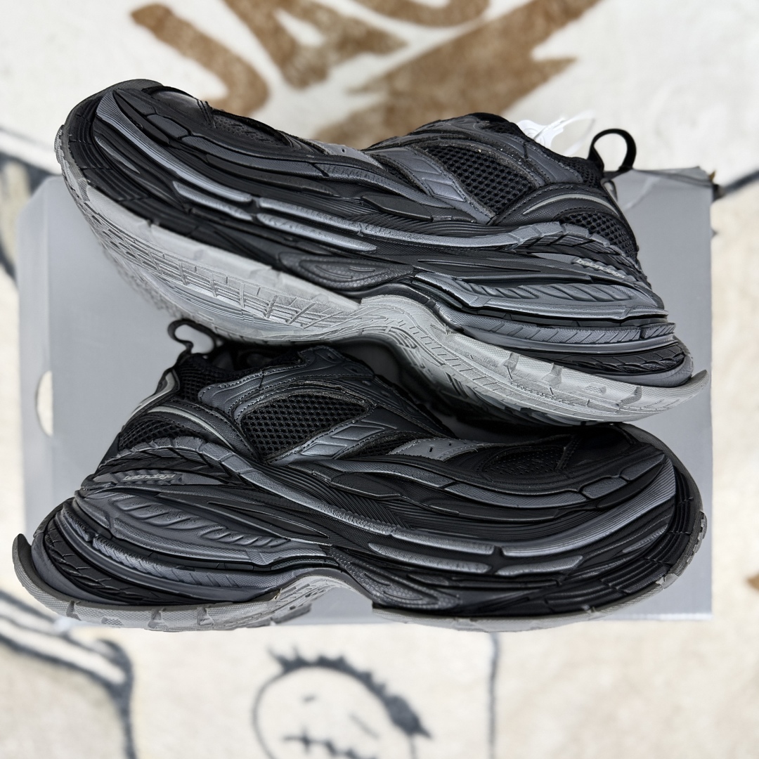 Balenciaga Platform Reduced Sneakers - Round Toe Chunky Sole Dad Shoes 8 cmp i1750360957777 746 0 7