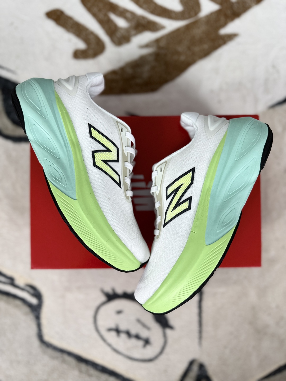 New Balance FuelCell Fresh Foam More Low-Top Running Shoes - White/Green 6 cmp i1750531118813 2696 0 6